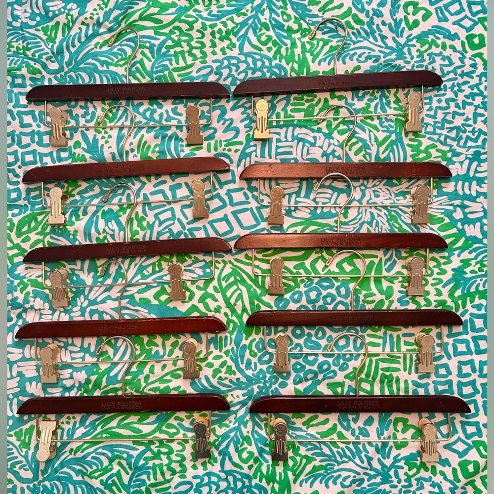 20 Lilly Pulitzer wood pants hangers - Picture 3 of 7